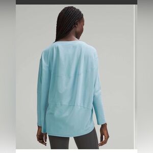 Lululemon Back in Action Long-Sleeve Shirt
Tidal Teal
